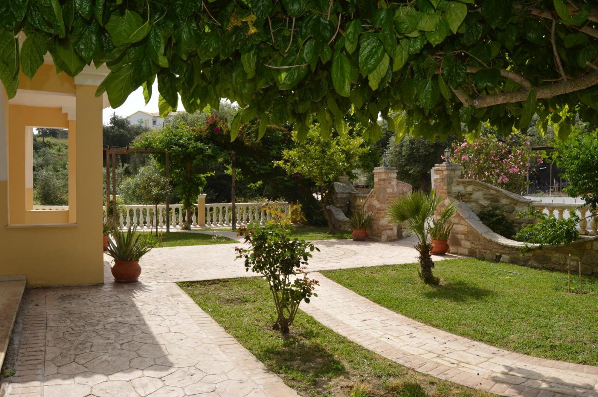 Villa Elena Маратиас Экстерьер фото